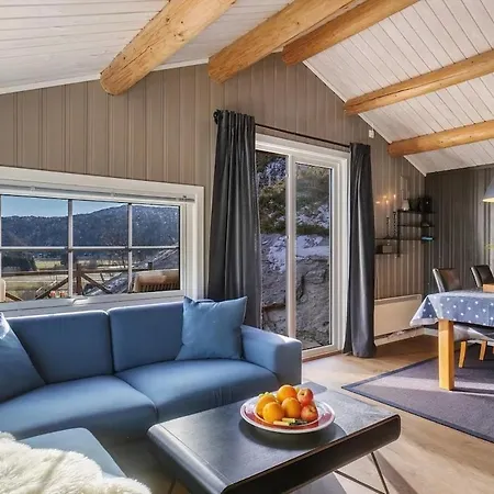 Great Mountain In Sirdal With Hot Tub And Views!