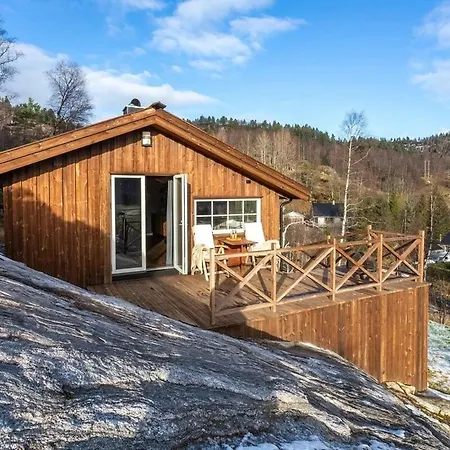 Great Mountain In Sirdal With Hot Tub And Views!