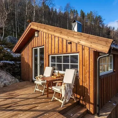 Nyaraló Great Mountain In Sirdal With Hot Tub And Views!